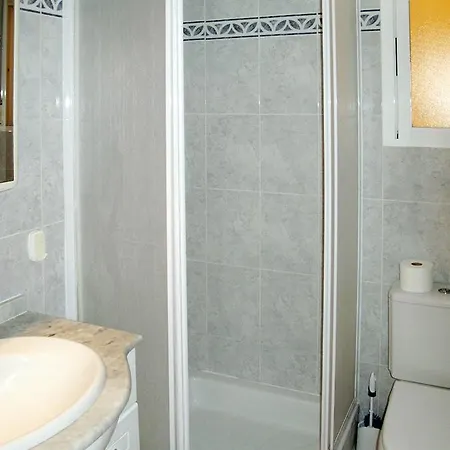 Landa Park 102s Apartman